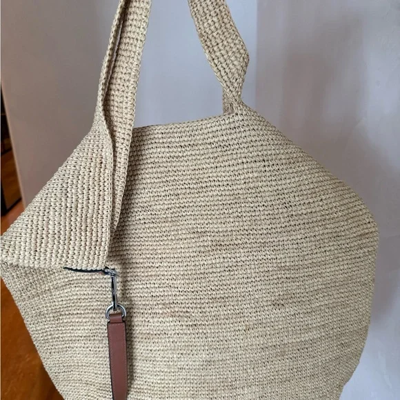 Loewe Beige Woven Tote with Brown Leather Logo Patch - Picture 6 of 8